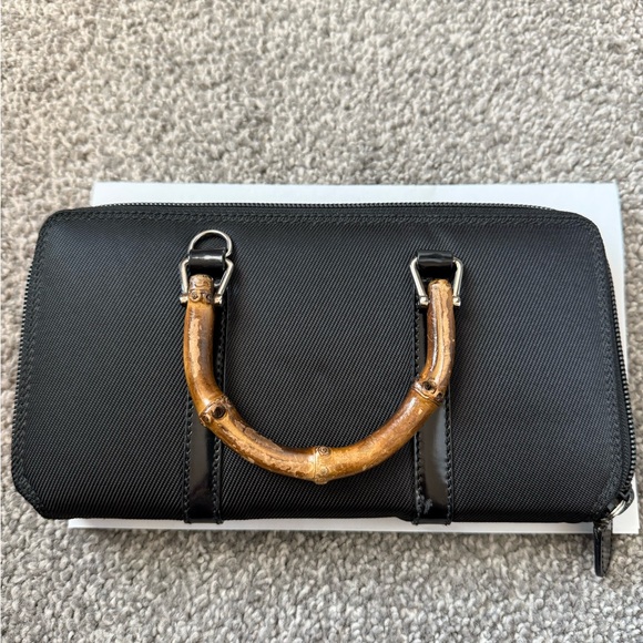 Vintage Gucci Nylon wallet with Bamboo Handles - Picture 5 of 6